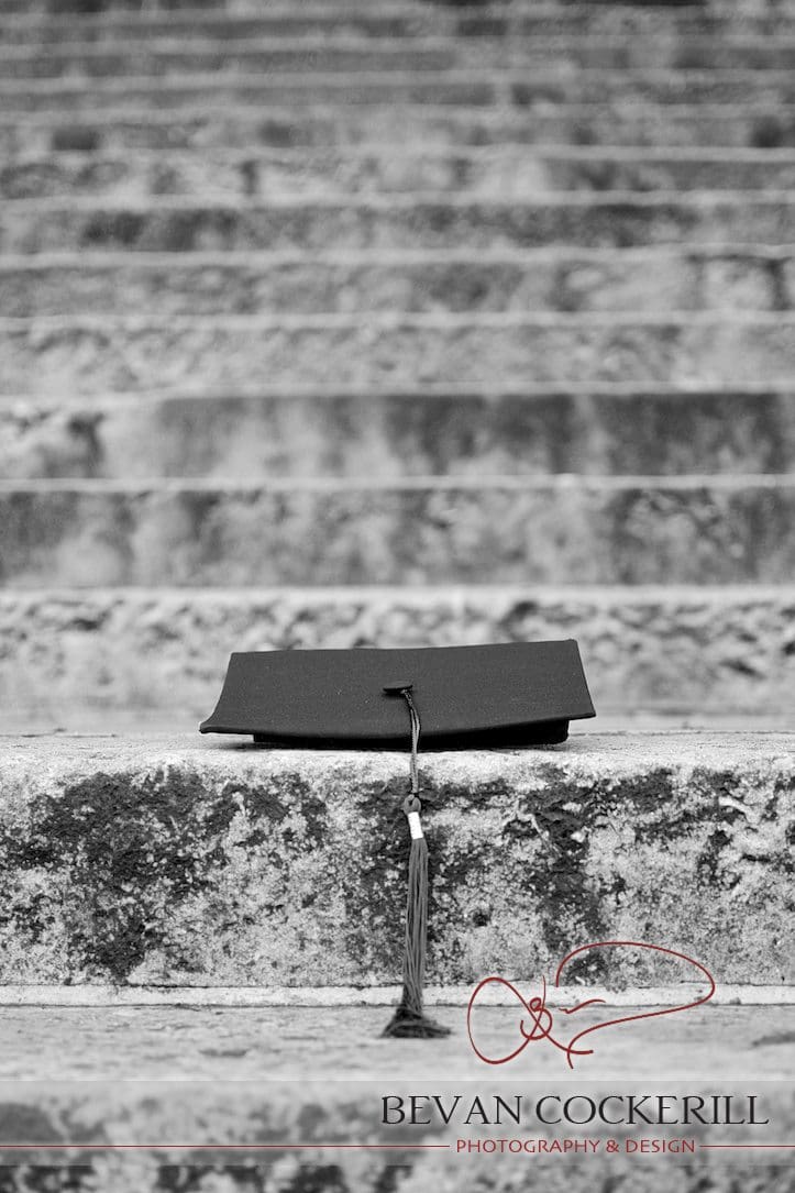 Graduation, Leeds University, Bevan Cockerill, parkinson Court, parkinson building, parkinson hall, the uni steps, the university steps, leeds, hat